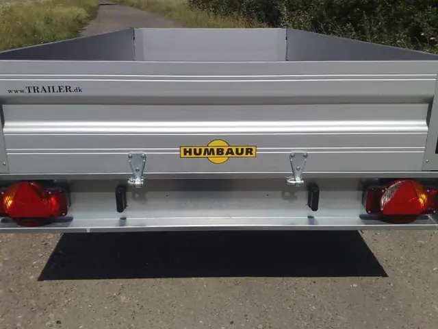 Humbaur HA 153015 KV